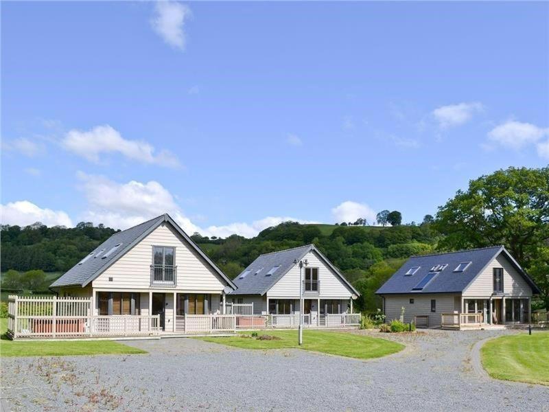 Elm Escapes Villa Knighton  Luaran gambar