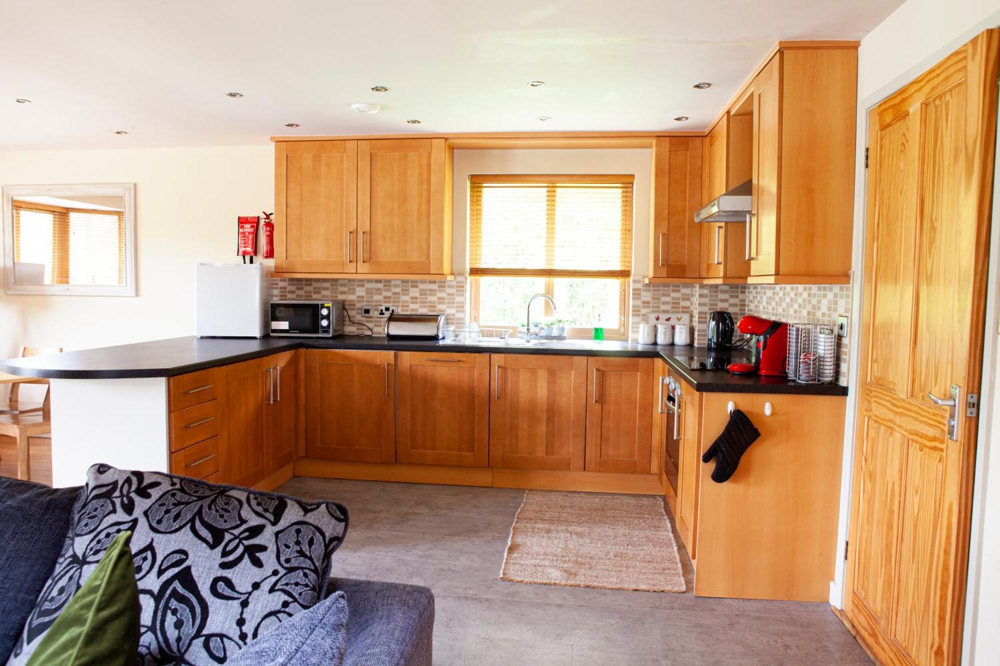 Elm Escapes Villa Knighton  Luaran gambar